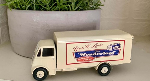 Dinky toys guy van