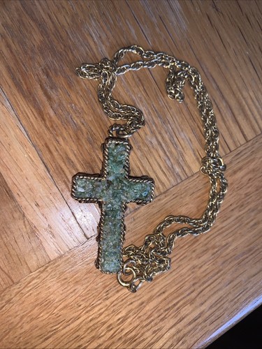 Vintage gold tone cross - gold,
