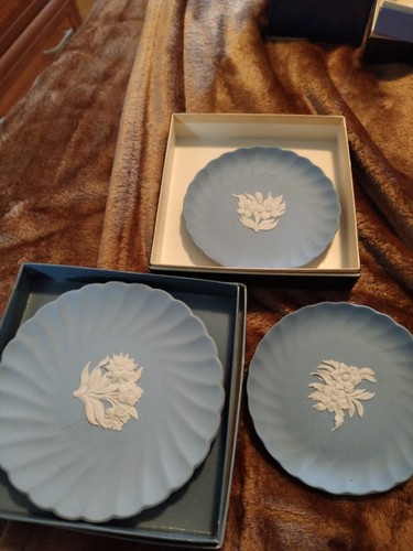 Vintage wedgewood plates - vintage,