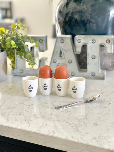 Porcelain egg cup - ,