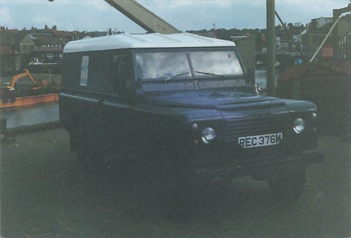 Vintage car photo approx x - car, 10
