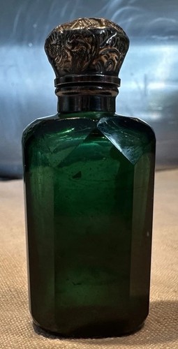 Antique silver topped green - silver,