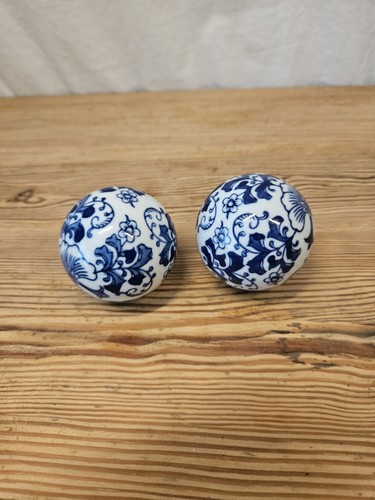 Chinese blue white hollow - white,