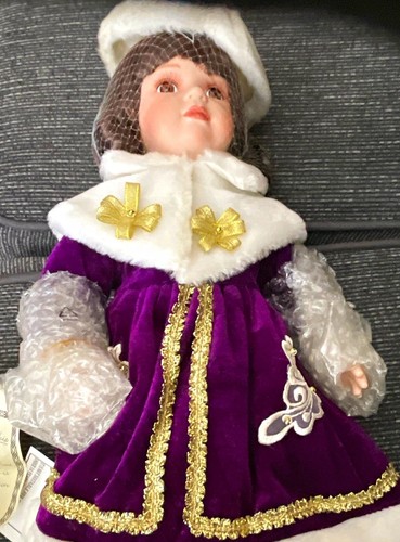 Limited edition porcelain girl - limited,