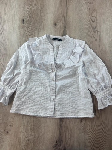 Woman zara white blouse - s,