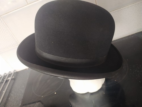 Vintage black lincoln bennett - black,