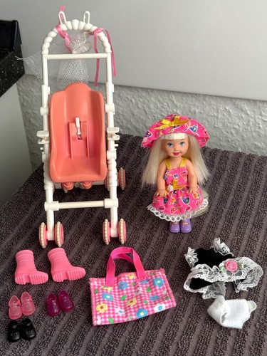 Barbie power wheels shelly - power,