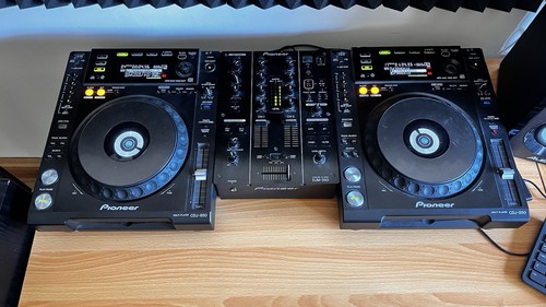 Cdj 850k pair - 350, mixer