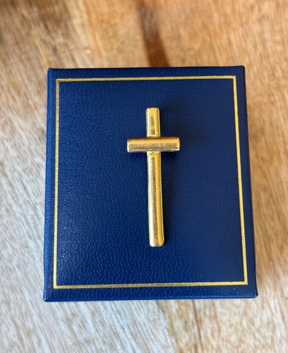 22ct gold cross necklace