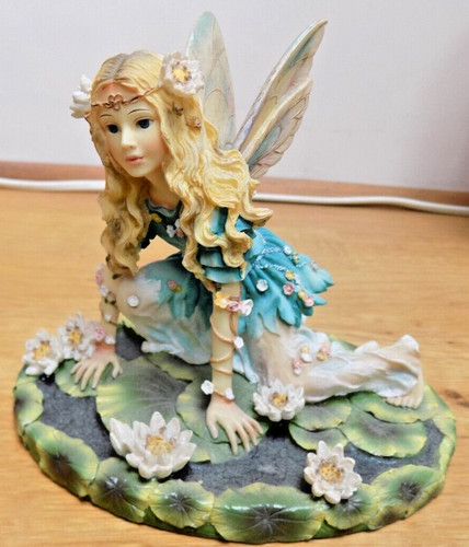 The faerie figurine - faerie,