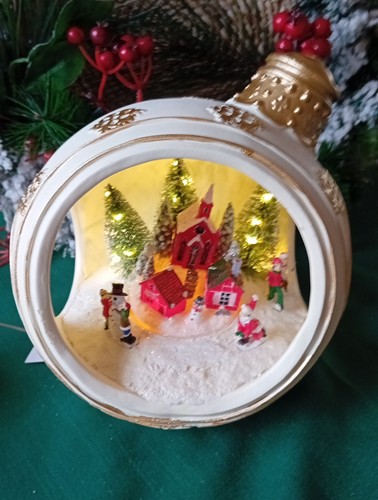 Maxx christmas gold cream - maxx, &