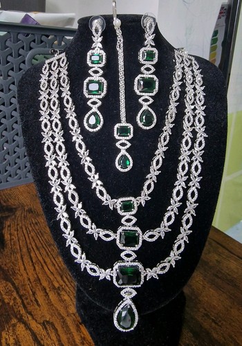 American diamond layer - 3, long