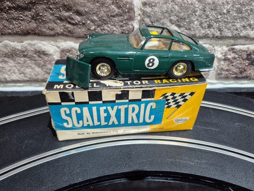 Scalextric c68 aston martin - scalextric,