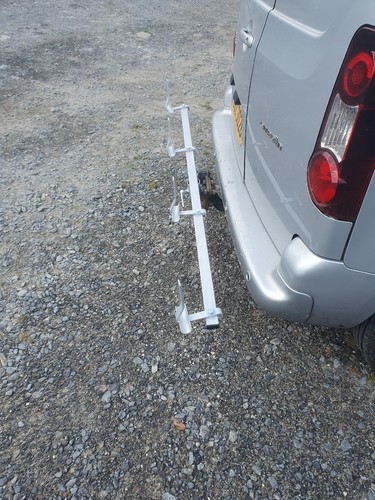 Wheelie bin tow bar - bin, bar.