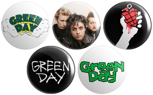 Green day button pin - x,