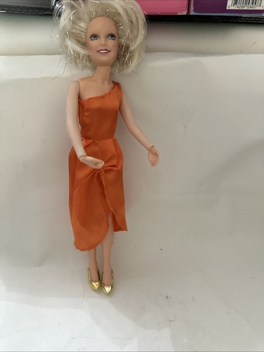 Vintage jem doll - vintage,