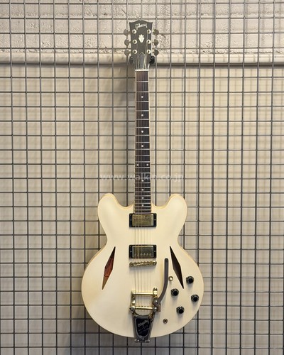 Gibson 335 diamond with - gibson, es-335