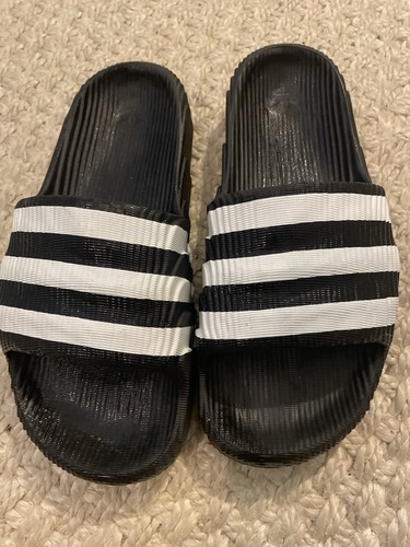 Adidas adilette slides - adilette, core
