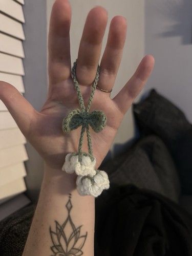 Crochet white lily the - white,