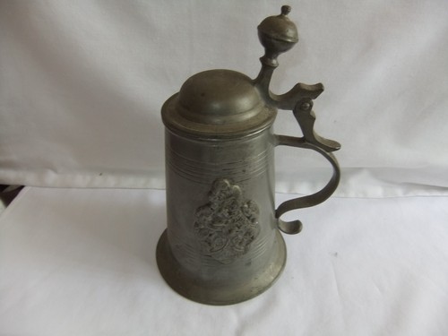 Antique pewter lidded one pint - antique,