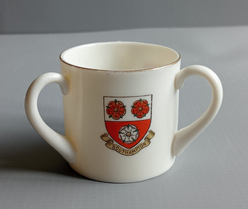 Goss crested loving cup - loving,