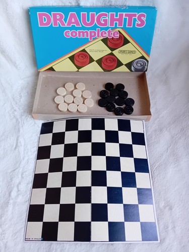 Vintage spears draughts - spears, set