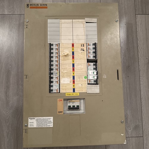 Merlin gerin distribution - merlin,