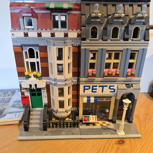 Lego creator expert pet shop - pet,