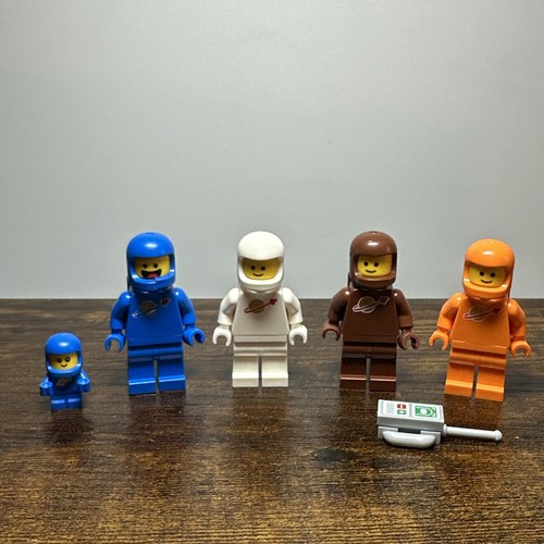 Lego spaceman minifigures - 5x,