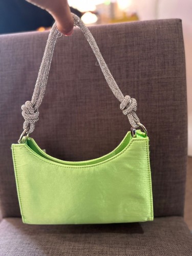 Ladies new handbag - new,