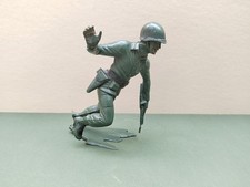 Marx large plastic soldier - marx,