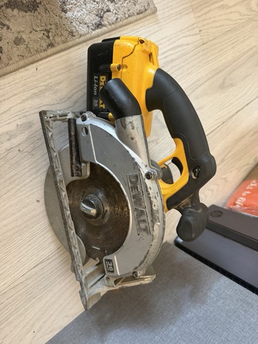 Dewalt dc300 circular saw - circular,