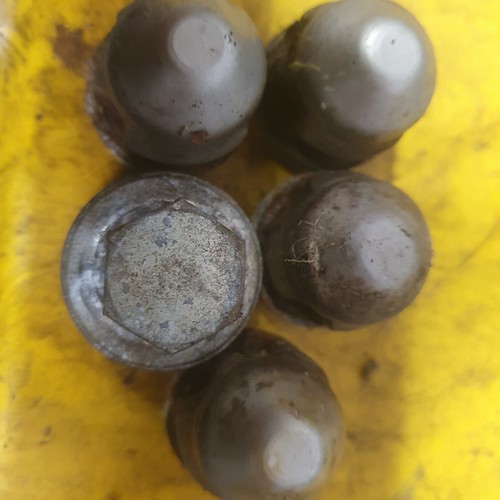Jaguar locking wheel nuts free - jaguar,