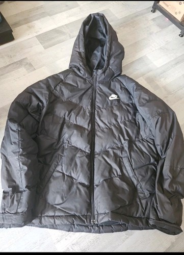 Nike puffer jacket kids size - jacket,
