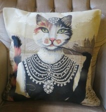 BREAKFAST AT TIFFANYS  FILM STAR AUDREY HEPBURN CAT TAPESTRY CUSHION COVER ONLY 