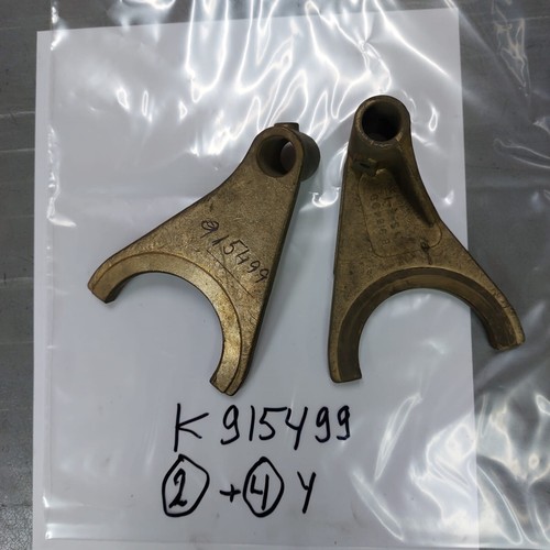 Nos tractor parts k915499 - parts,