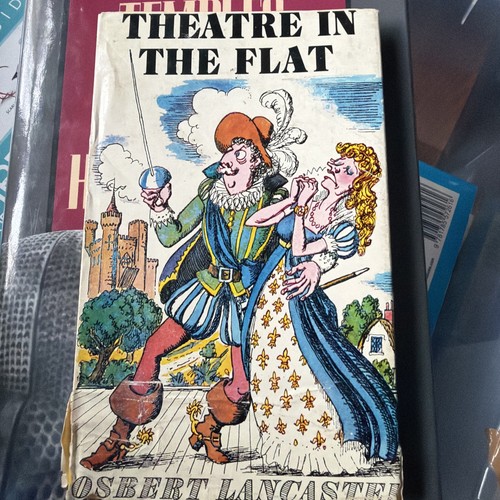 Theatre the flat - in, flat,