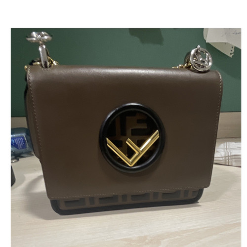 Authentic fendi kan - fendi, f