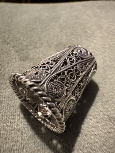 Pretty filigree antique - pretty,