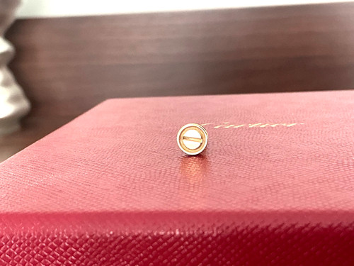 Cartier love stud earring 18k - love,