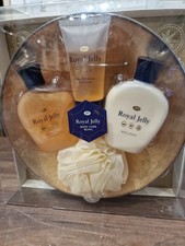 Boots Royal Jelly Bath Care 5