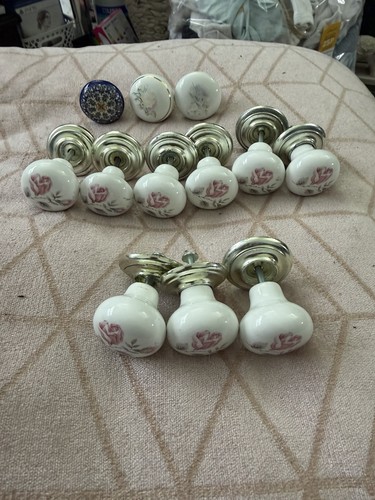 Ceramic knobs cupboards draws - ceramic, cupboards/draws