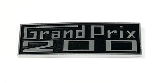 Lambretta legshield badge