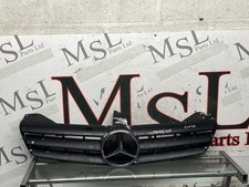 GENUINE MERCEDES BENZ W219 CLS 55 AMG FRONT BUMPER GRILLE A2198800783 (BROKEN)