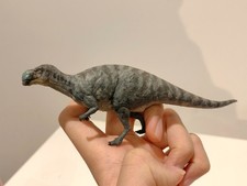 Muttaburrasaurus 1/35 Resin Dinosaur Figure One of a Kind Prehistoric Animal