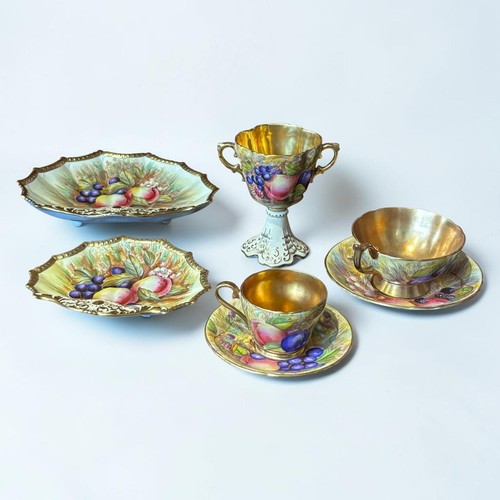 Collection aynsley gold - of,