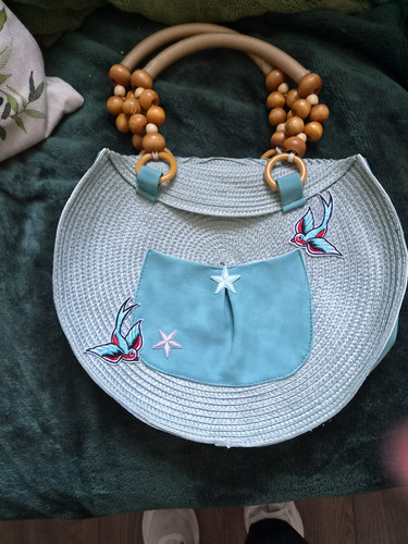 Light blue woven straw round - blue,