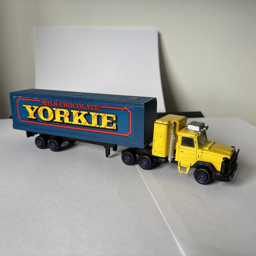 Corgi yorkie lorry vintage toy - corgi,