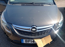 VAUXHALL ZAFIRA TOURER 2.0D