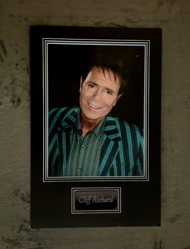 Cliff richard signed 16x12 - cliff,